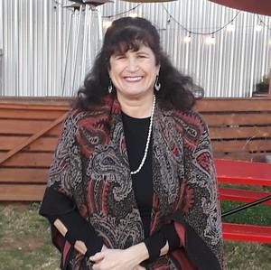 Meet your Posher, Ellen